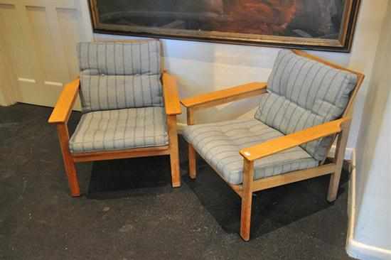 Appraisal: A PAIR OF DANISH OAK FRAMED EASY CHAIRS with striped