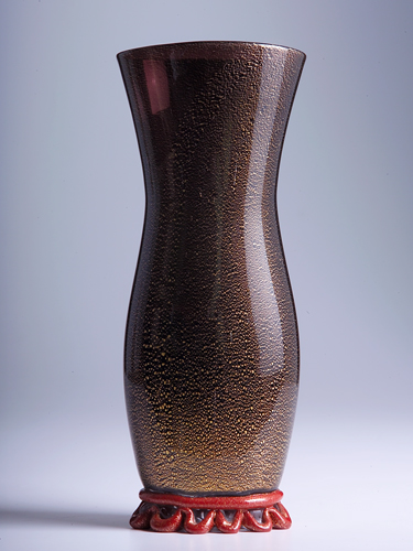 Appraisal: NAPOLEONE MARTINUZZI ZECCHIN-MARTINUZZI Corseted glass vase in black with gold