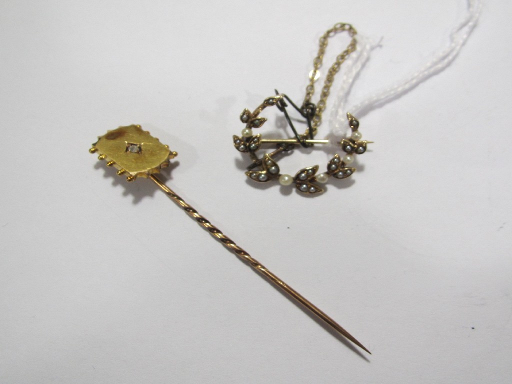 Appraisal: Lot comprising Victorian gold diamond set stick pin and an