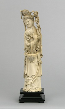 Appraisal: A Carved Ivory Figurine of a Maiden Chinese Ivory or