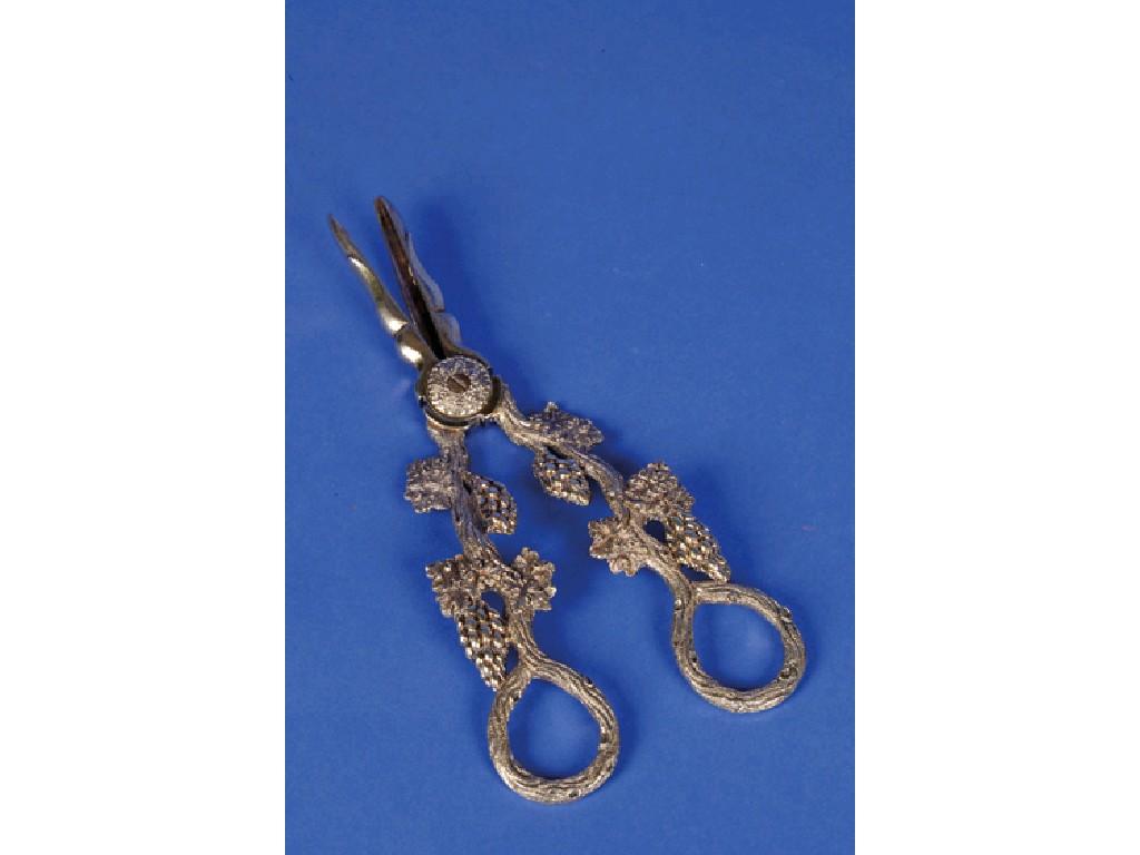 Appraisal: A PAIR OF GEORGE IV SILVER GILT GRAPE SCISSORS the