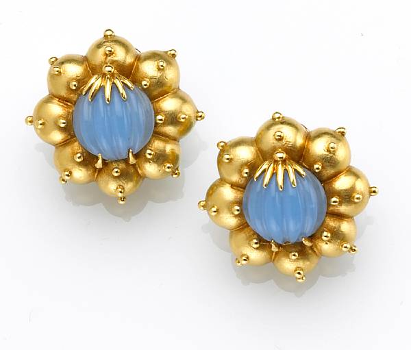 Appraisal: A pair of chalcedony and k gold earrings gross weight