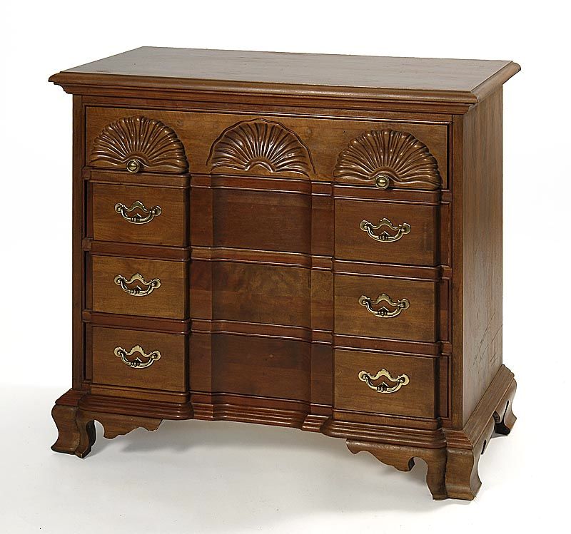 Appraisal: THOMASVILLE FOUR-DRAWER BLOCK-FRONT BUREAU in cherry Height Width Depth