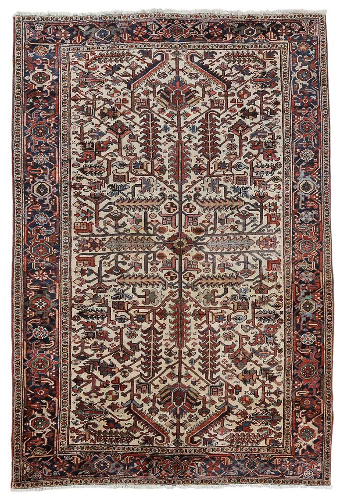 Appraisal: Heriz Carpet Persian mid th century repeating connected hook and