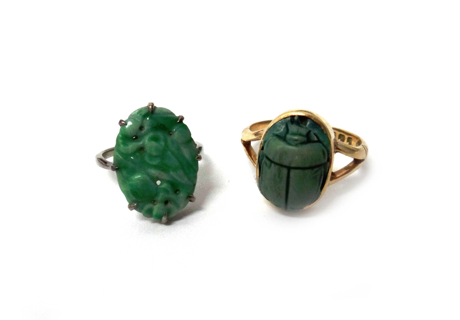 Appraisal: An ct gold ring mounted with a faience scarab London