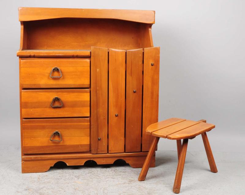 Appraisal: This desk and stool are from the Hopalong Cassidy set