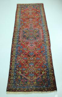 Appraisal: SEMI ANTIQUE HAND MADE RUG Semi antique hand made rug