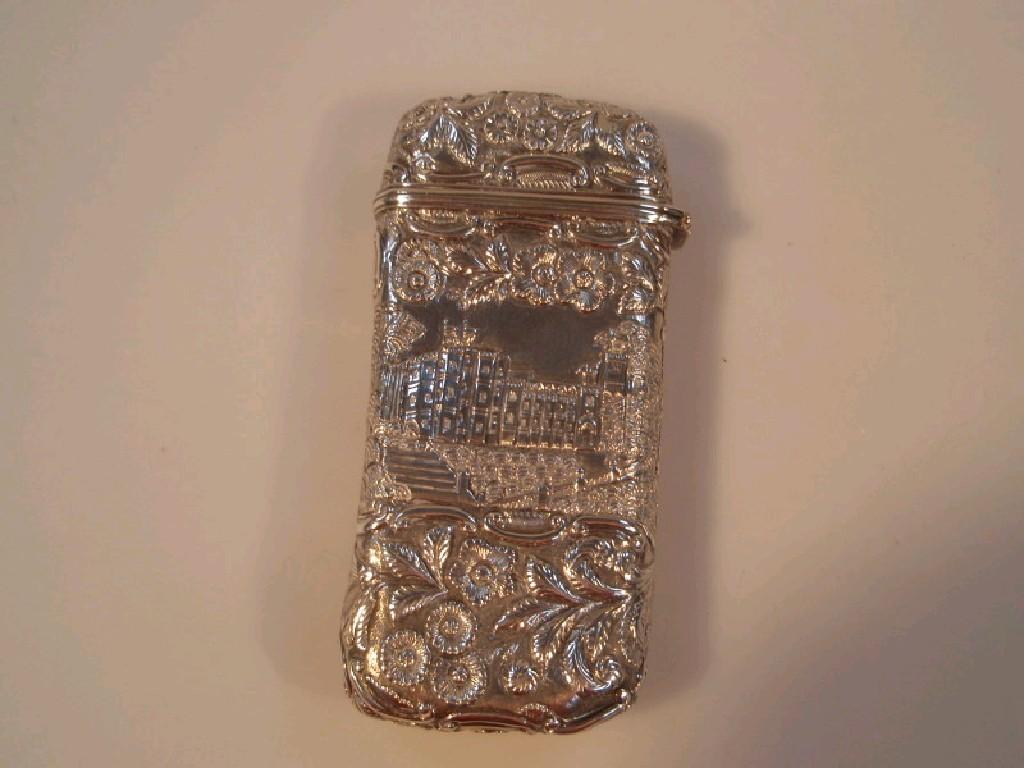 Appraisal: A thC continental white metal cigar case embossed with palace