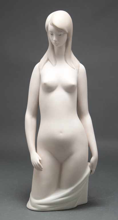 Appraisal: Lladro bisque three-quarter length female nude figure blue stamp mark