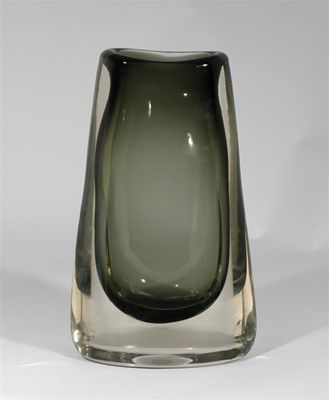 Appraisal: A Whitefriars Willow cased glass vase designed by Geoffrey Baxter