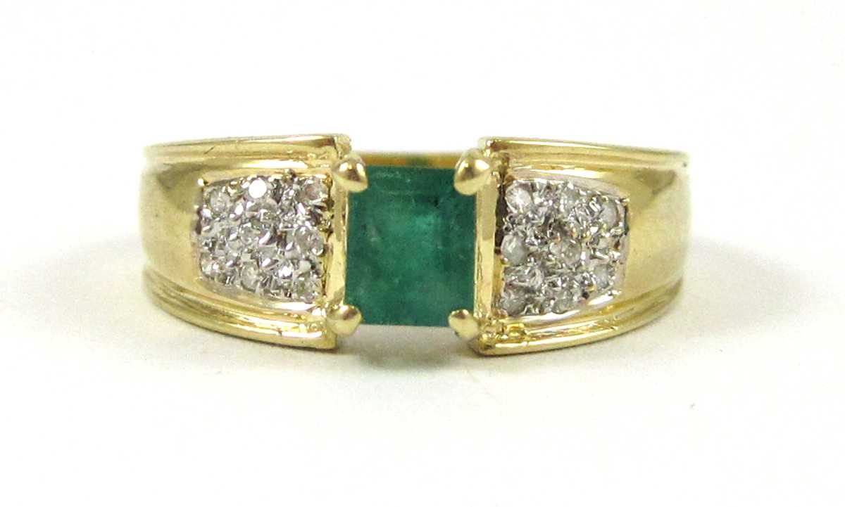 Appraisal: EMERALD DIAMOND AND FOURTEEN KARAT GOLD RING with eight round-cut