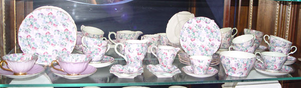 Appraisal: PIECES SHELLEY ''SUMMER GLORY'' FINE CHINA Pink ground pieces to