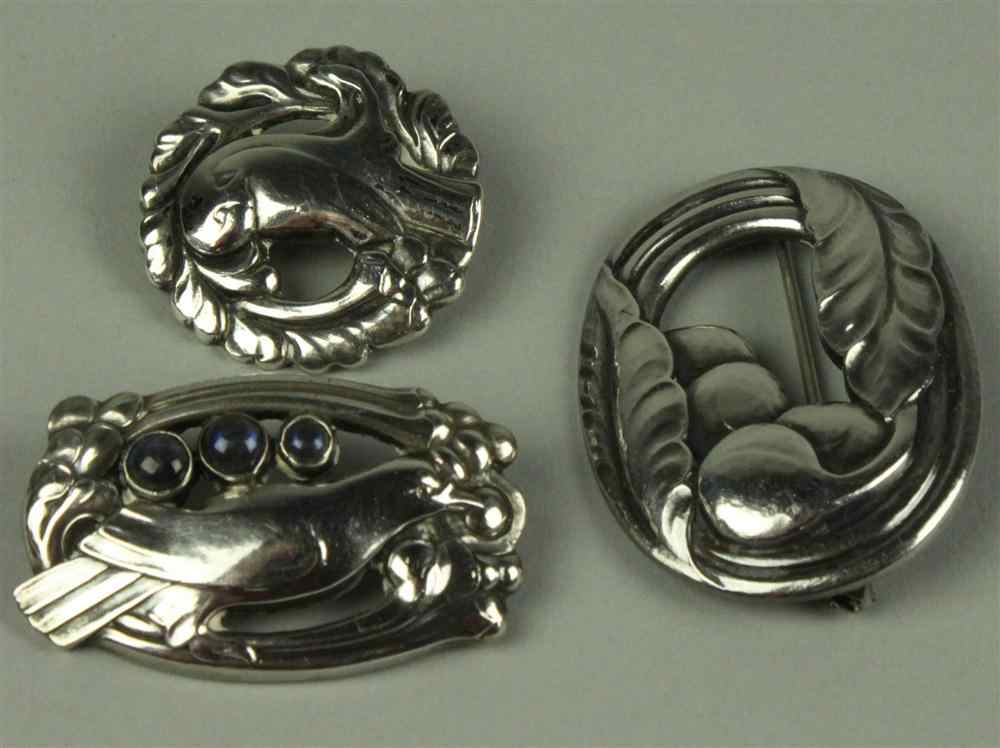 Appraisal: GEORG JENSEN SILVER LADY'S BROOCH of oval form with three