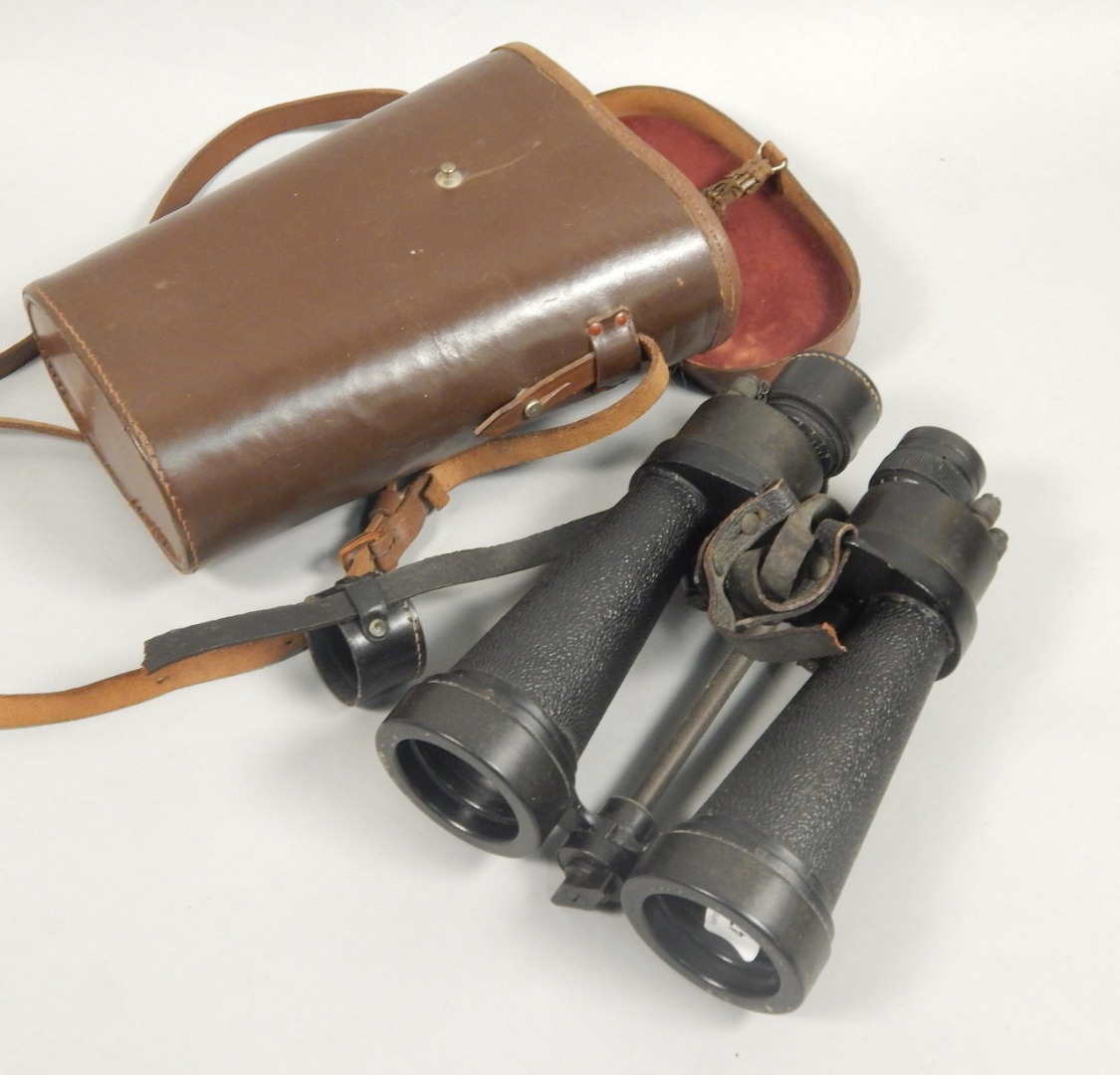 Appraisal: A pair of Bar Stroud of Glasgow military issue binoculars