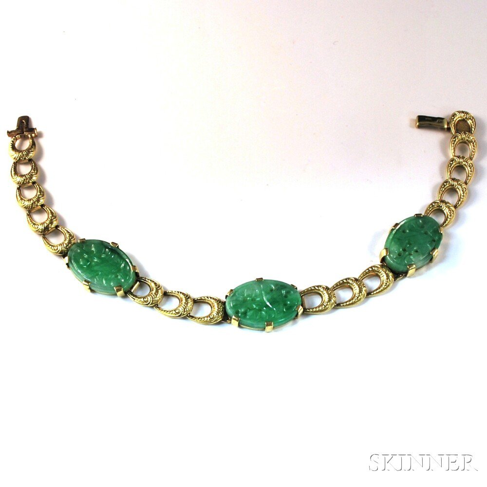 Appraisal: kt Gold and Jade Bracelet composed of textured gold horseshoe-shaped