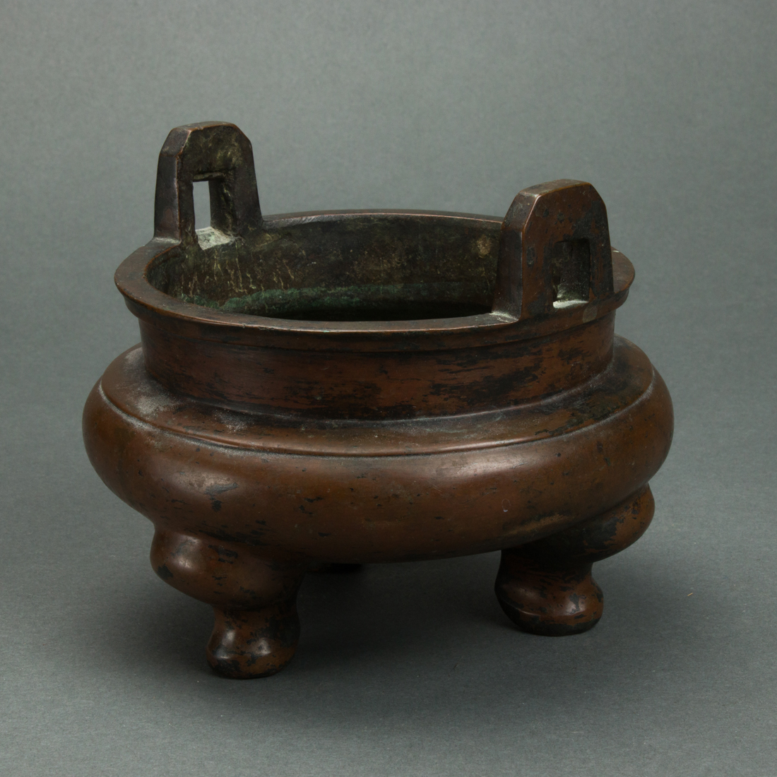 Appraisal: CHINESE BRONZE TRIPOD CENSER Chinese bronze tripod censer dia