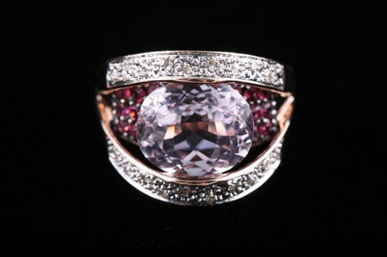 Appraisal: K ROSE GOLD KUNZITE RHODOLITE GARNET AND DIAMOND RING Horizontally