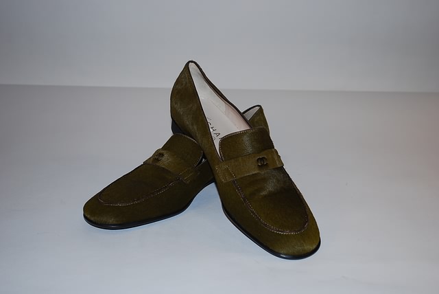 Appraisal: Chanel green leather loafers Size B Good condition -