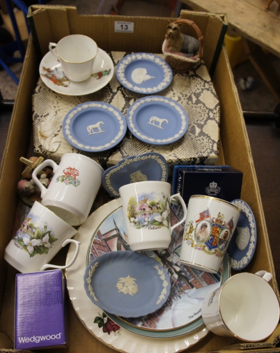 Appraisal: A collection of pottery to include plates commemorative mugs Wedgwood