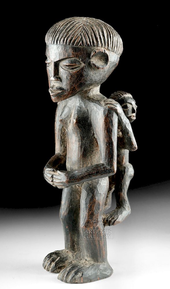 Appraisal: th C African Luena Wood Maternal Figure w Child Central