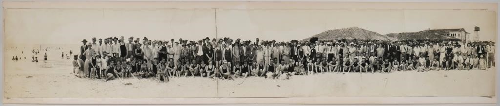 Appraisal: This is a yard-long panoramic photo print of Pass-A-Grille Florida