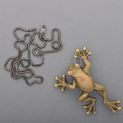 Appraisal: GOLD FROG BROOCH AND RHODIUM PLATED CHAIN k brushed yellow