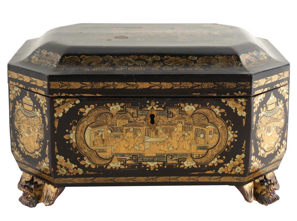 Appraisal: GEORGIAN CHINOISERIE TEA CADDYthe hinged lid concealing two removable lead