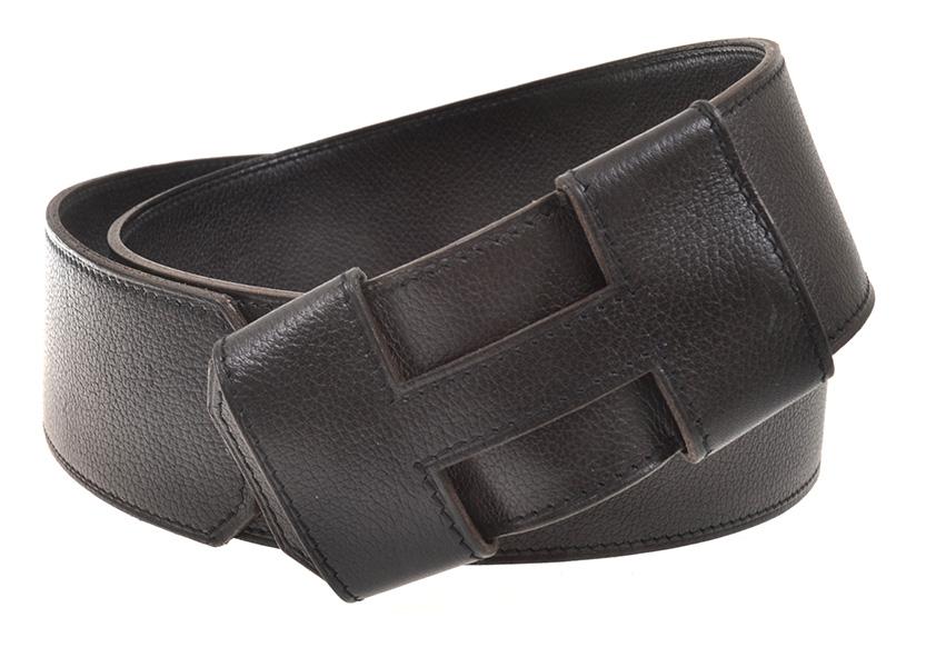 Appraisal: A BELT BY HERMES Styled in black leather with conforming