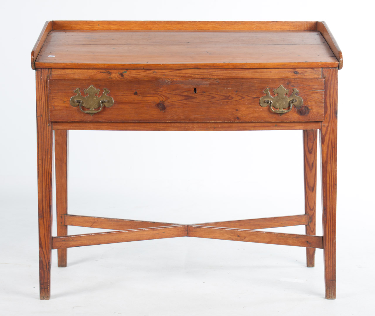 Appraisal: American vernacular pine schoolmaster's desk of Southern origin early th