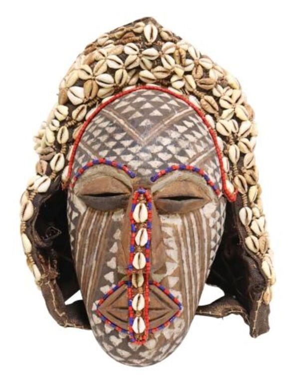 Appraisal: African tribal hood Ngady Amwaash mask the Kuba peoples Democratic