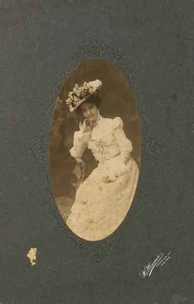 Appraisal: KAIULANI PRINCESS OF HAWAII Albumen print of Kaiulani in white