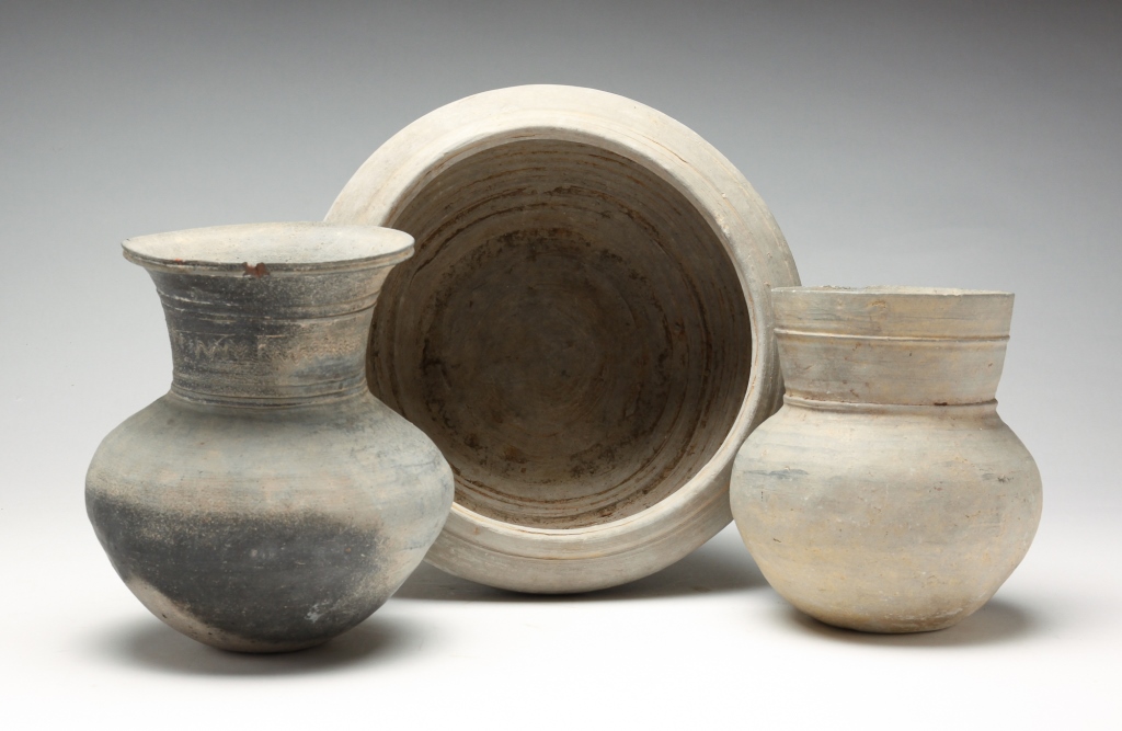 Appraisal: THREE KOREAN POTTERY VESSELS Most likely Silla th- th century