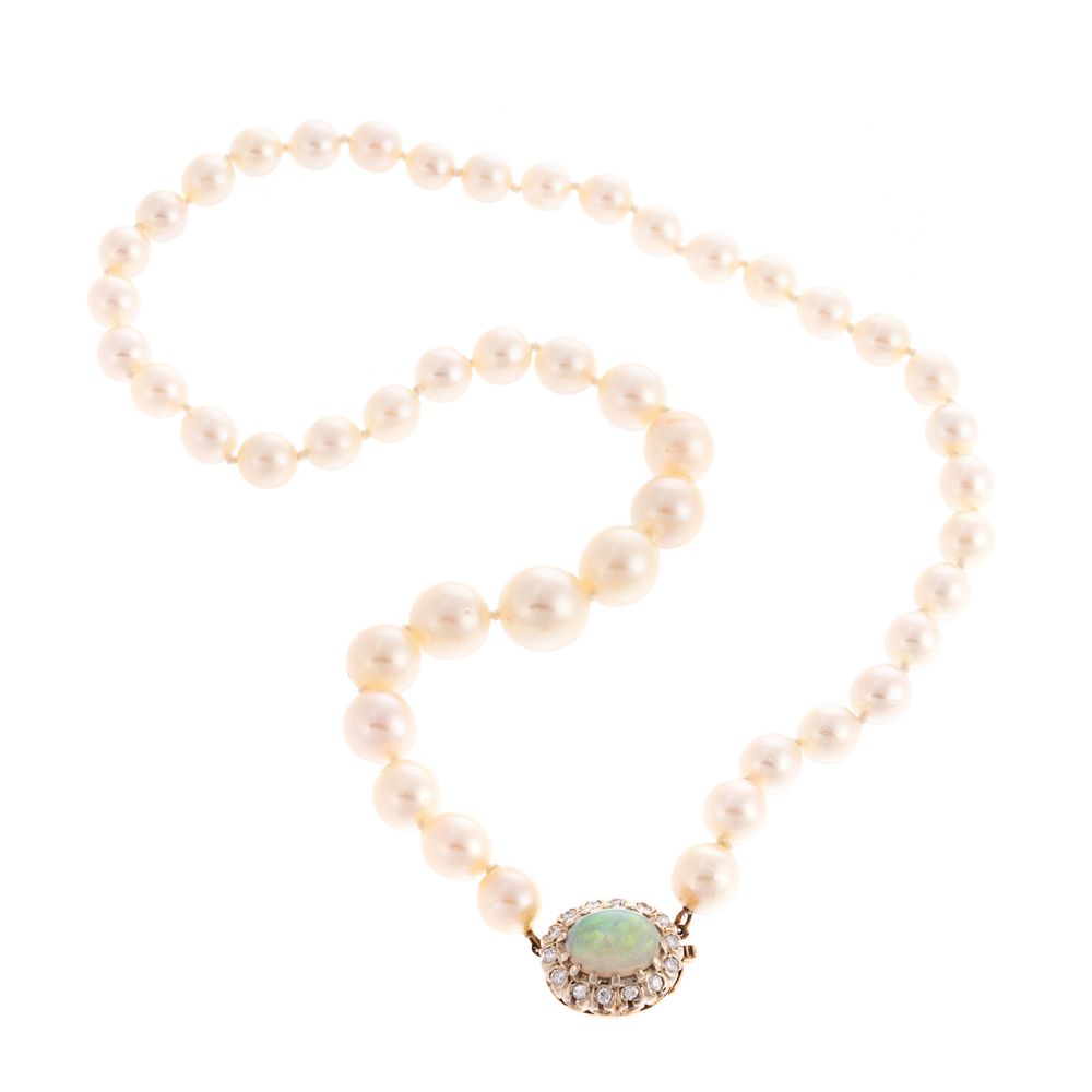 Appraisal: A Strand of Pearls with Opal Diamond Clasp Strand of