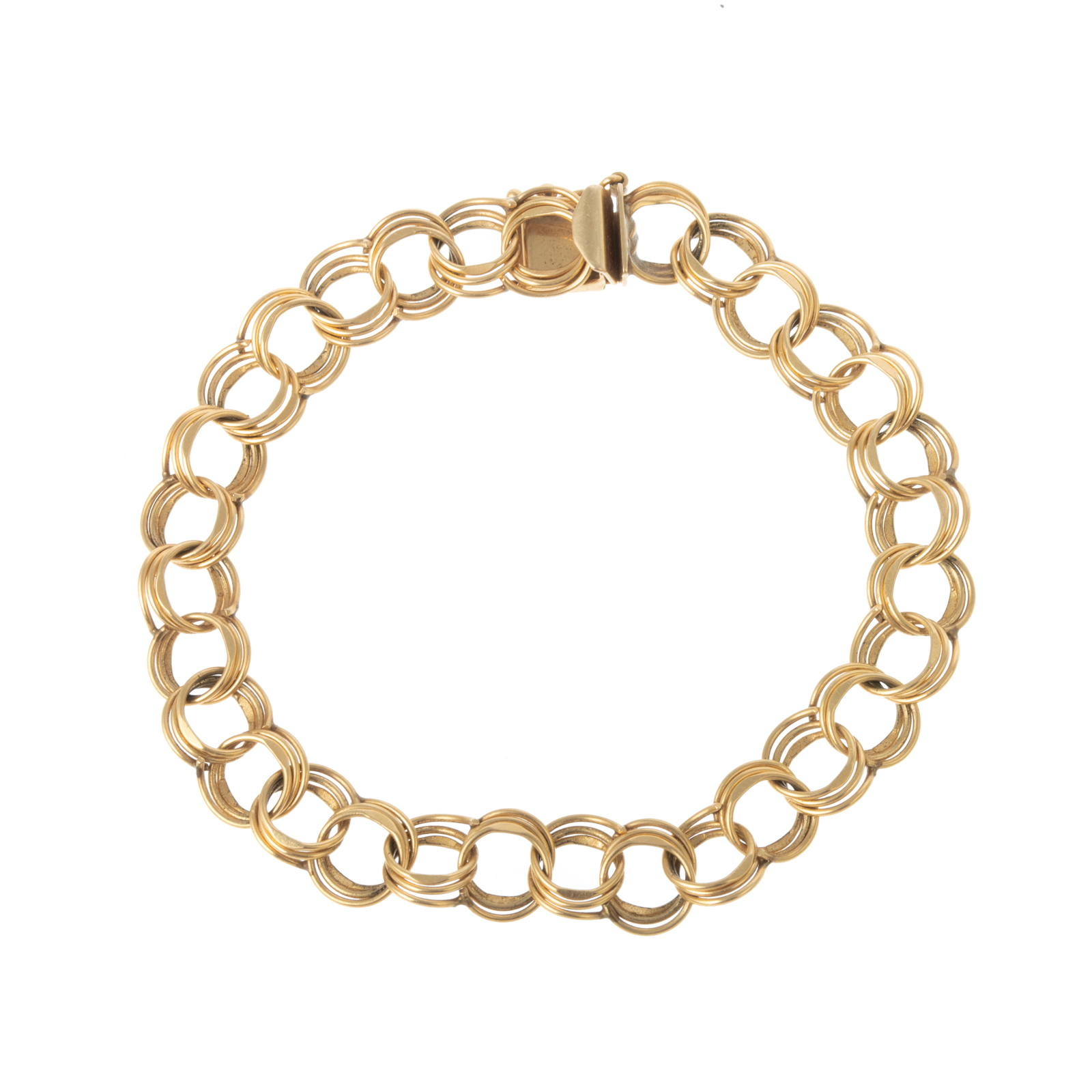 Appraisal: AN OPEN CIRCLE LINK BRACELET IN K K yellow gold