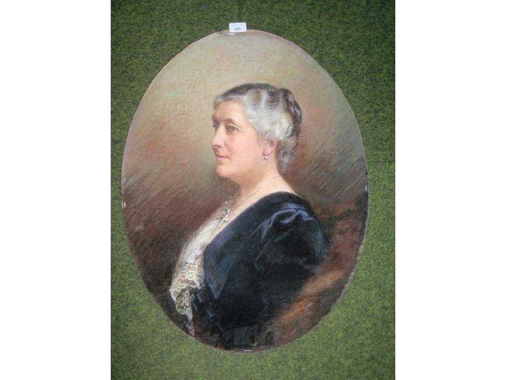 Appraisal: Emily Ayres early thC Head and shoulders portrait of a