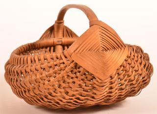 Appraisal: th Early th Century Woven Splint Egg Basket Unusual Squat