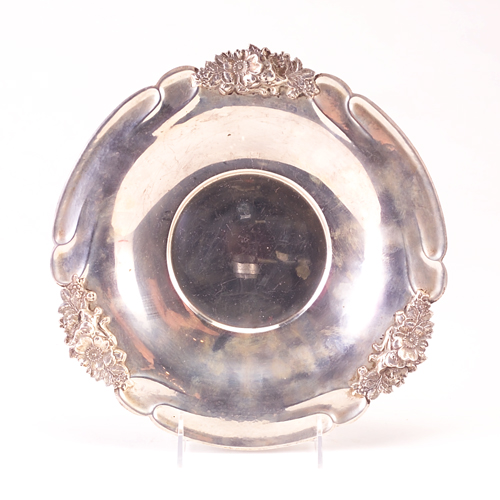 Appraisal: Sterling bowl by Watsoncraft hand-hammered with cast floral decoration t