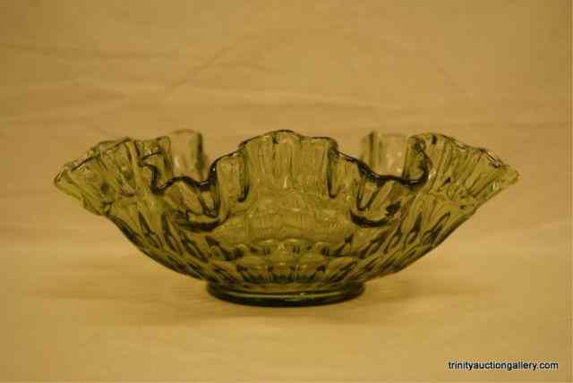 Appraisal: Fenton Glass Colonial Green Crimped Edge '' Bowlc 's and