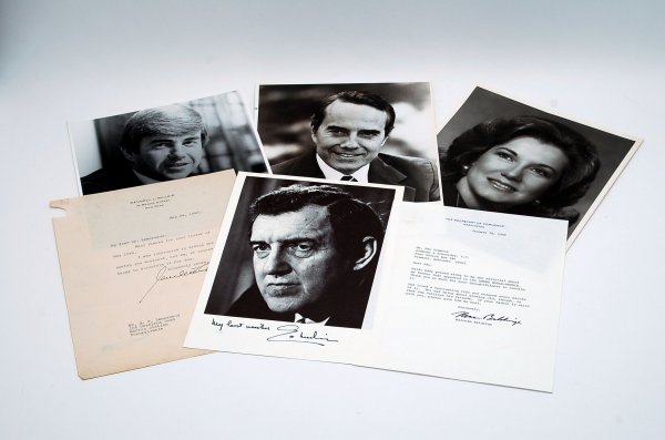 Appraisal: Lot of five political autographs Includes x black and white