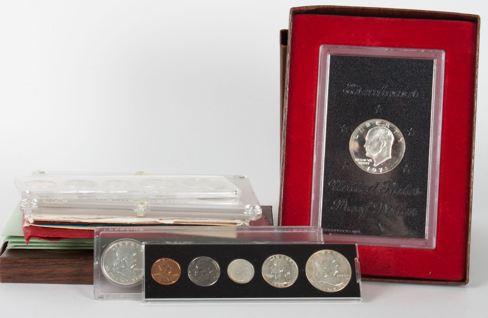 Appraisal: Assorted U S Uncirculated and Proof items comprising two Eisenhower