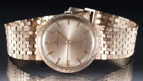 Appraisal: Omega K yellow gold gentleman's wrist watch in length grams