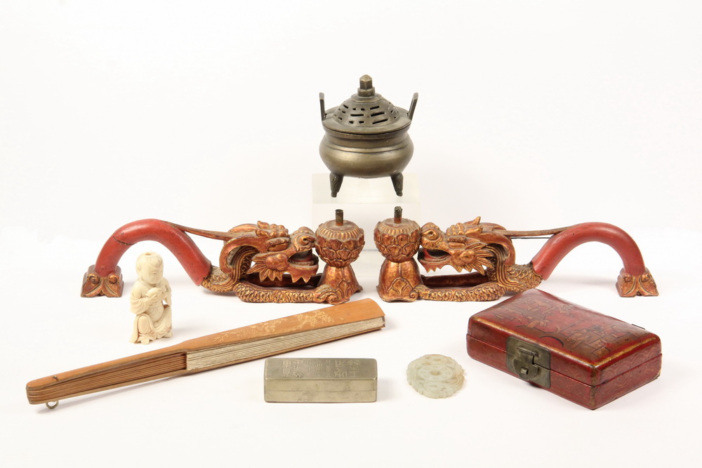 Appraisal: PCS ORIENTALIA - Including th c Carved Ivory Okijime of