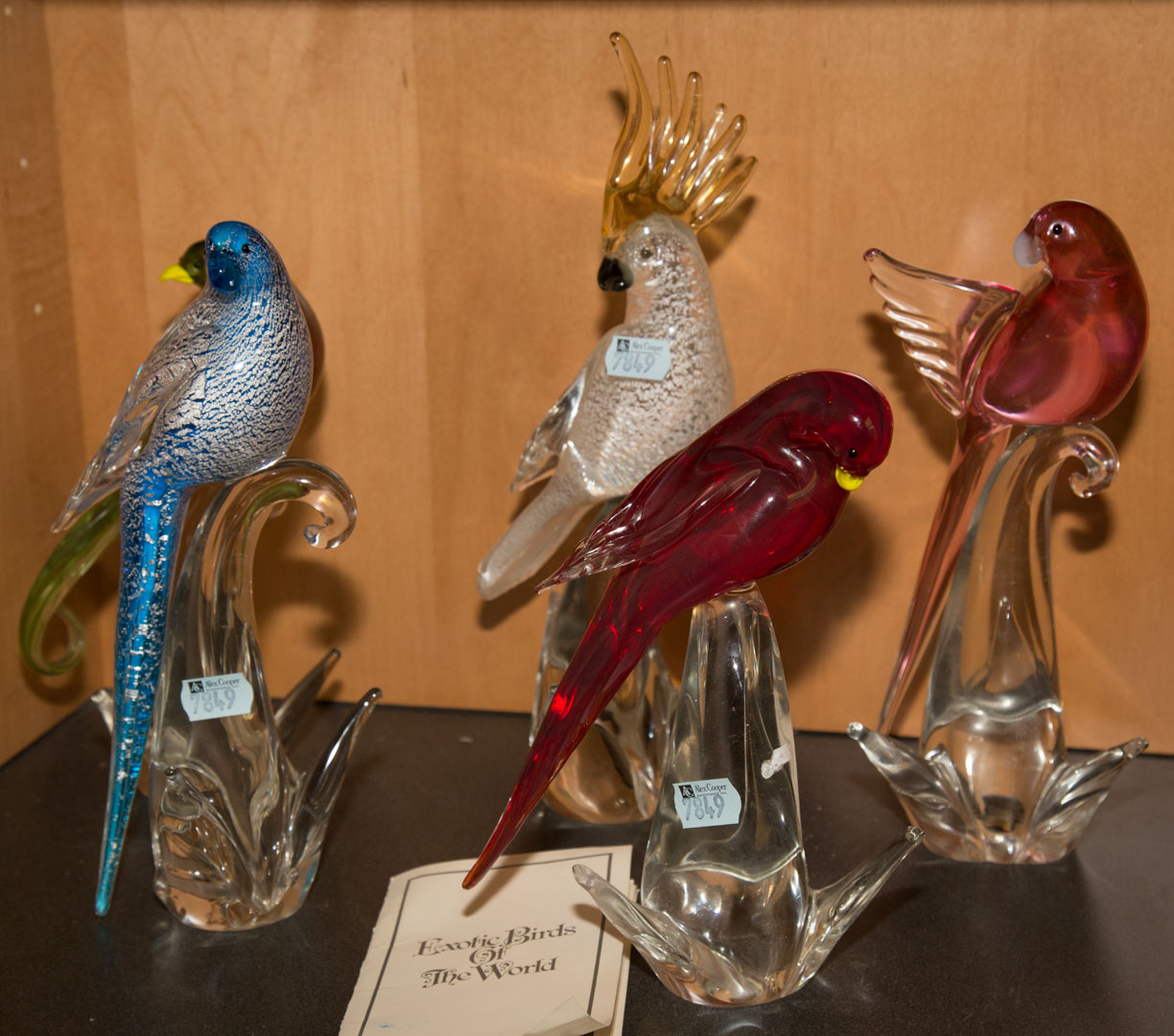 Appraisal: Five Hamilton Collection glass birds