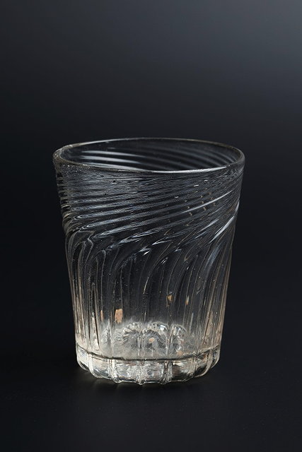 Appraisal: A LATE TH CENTURY EARLY TH CENTURY GLASS SMALL TUMBLER