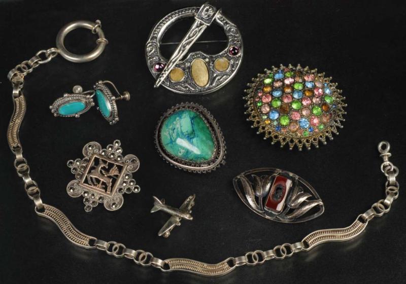 Appraisal: Lot of Antique Jewelry Silver Pieces Description Includes six pins