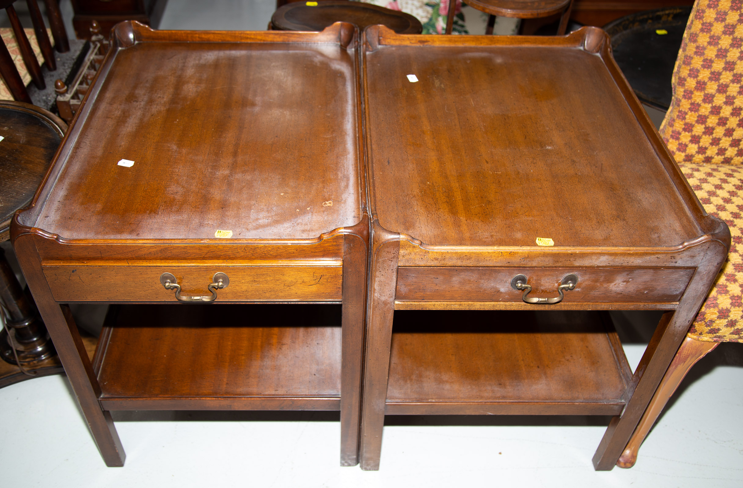 Appraisal: A PAIR OF BEACON HILL MAHOGANY SIDE TABLES in H