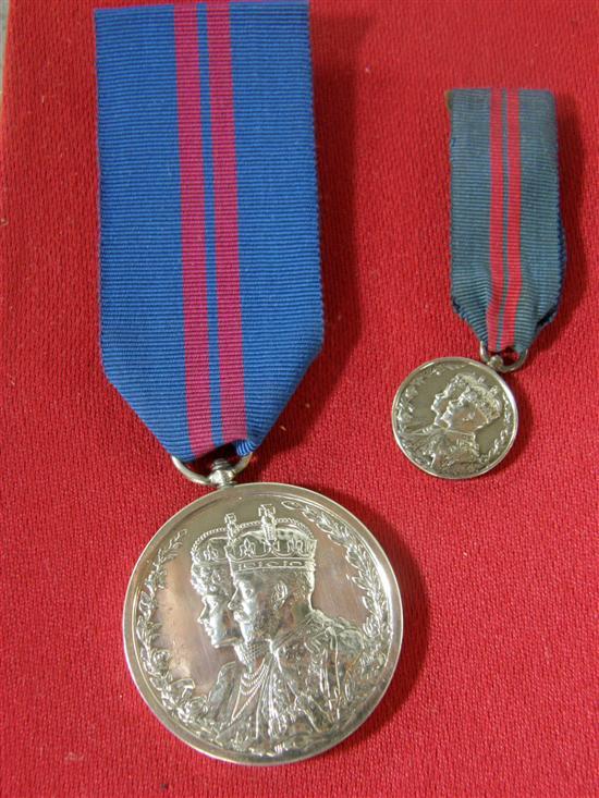 Appraisal: George V Silver Jubilee medal with miniature No Pte J