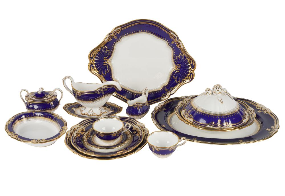 Appraisal: SPODE LANCASTER PORCELAIN SERVICEprinted factory marks comprising dinner plates dia