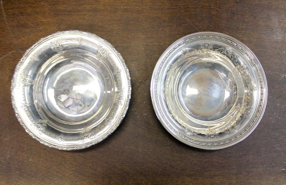 Appraisal: TWO TOWLE STERLING SILVER SERVING BOWLS one in the Candlelight