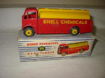 Appraisal: AEC Tanker boxed F Illustrated